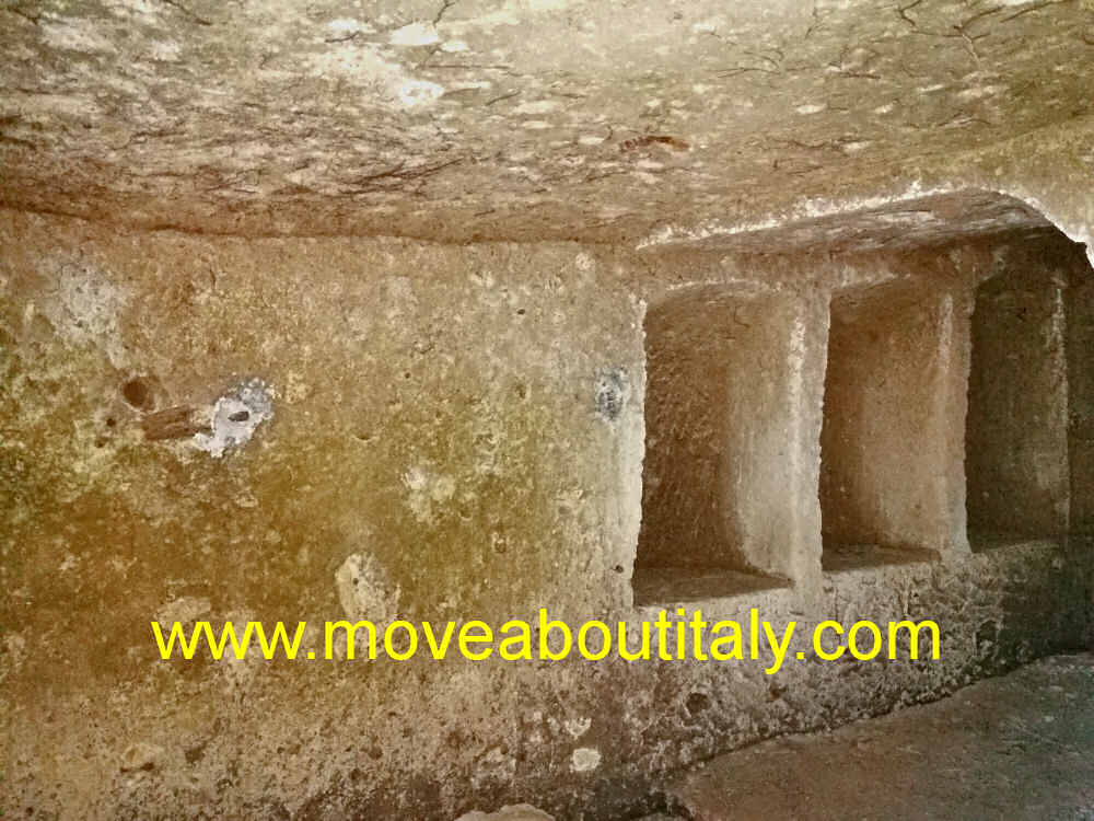 la Tomba del dado nella roccia